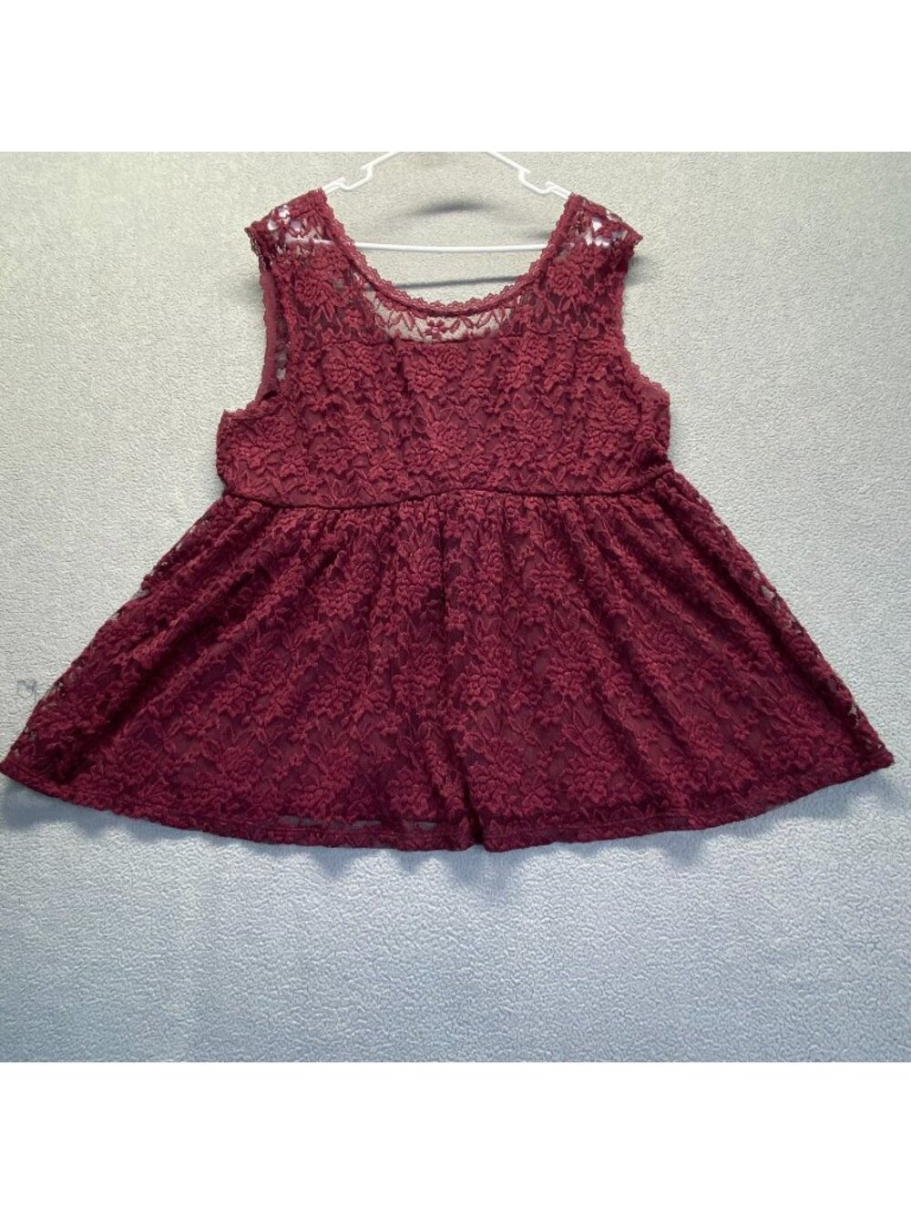 Torrid Women Blouse Top Floral LaceCrew Neck red ‎ Size 2,Lined